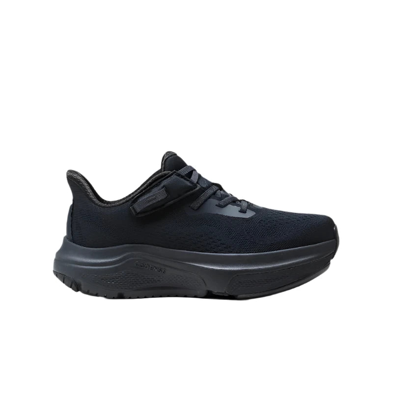 Cadence Men’s All-Black Adaptive Sneaker